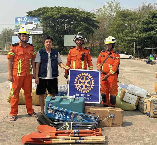 Ko Thet Naing and Team from Rotary Club of Metro Yangon (RCMY) Donate Emergency Relief Supplies to Pearl Emergency Fire Brigade from Nay Pyi Taw [2 April 2025]